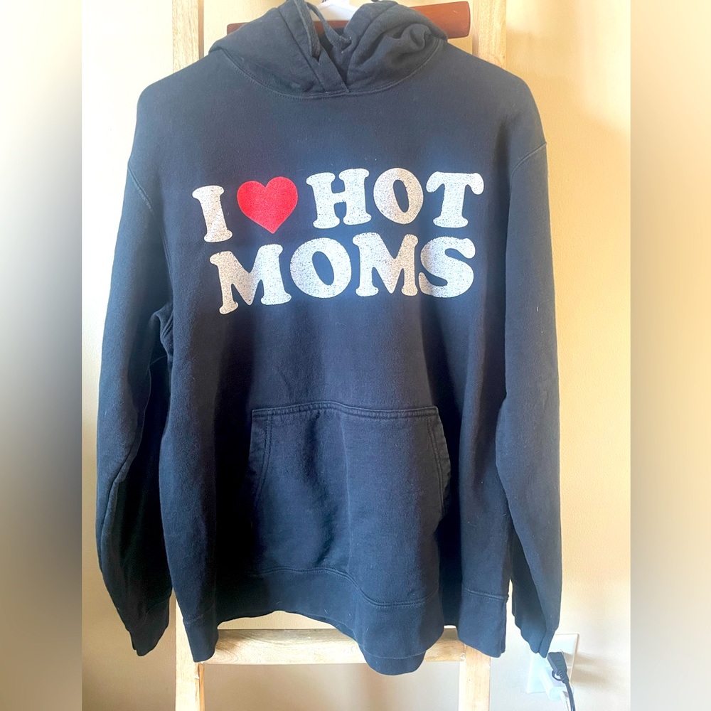 Hot Moms L Sweatshirt